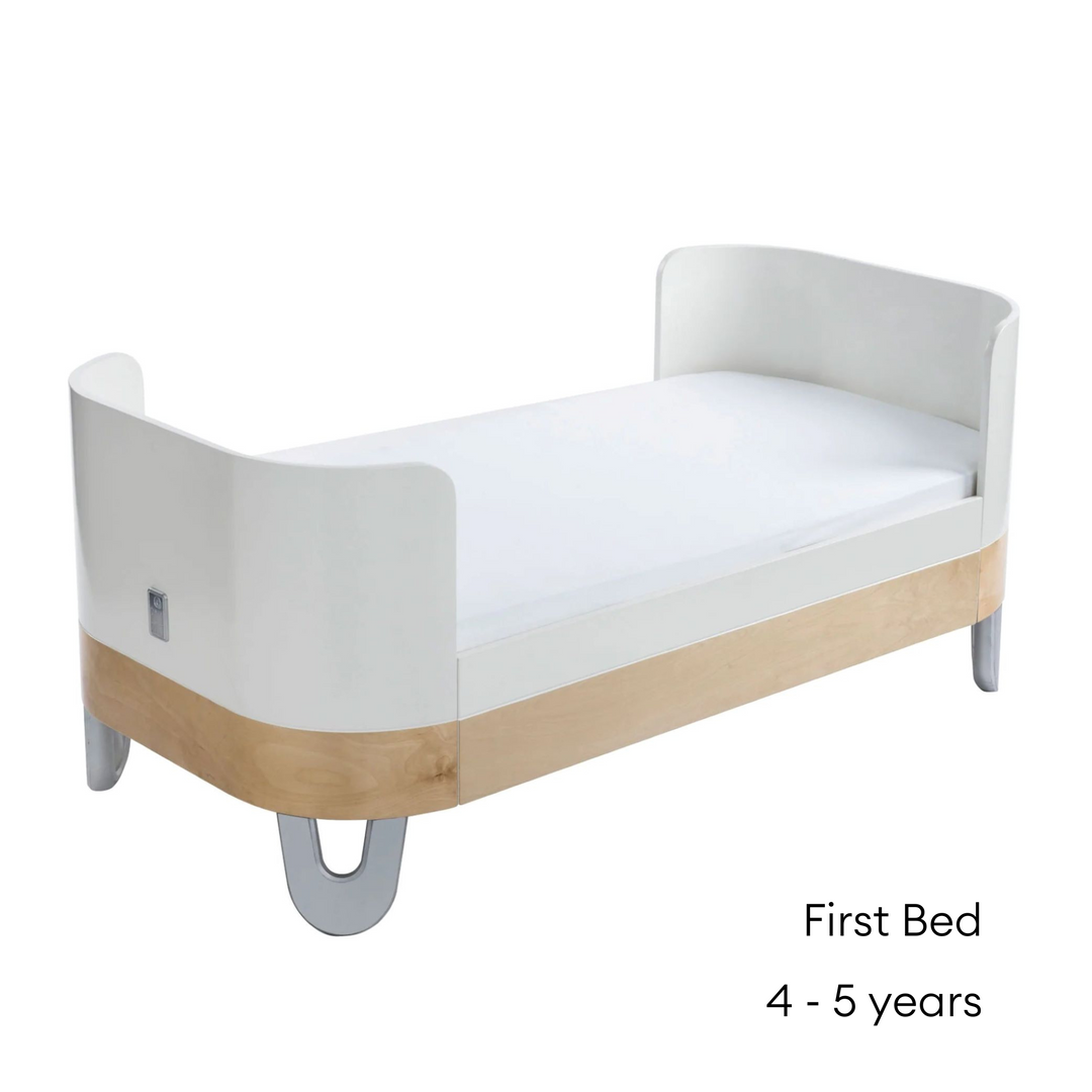 Serena Cot Bed + Bedside Crib - All White