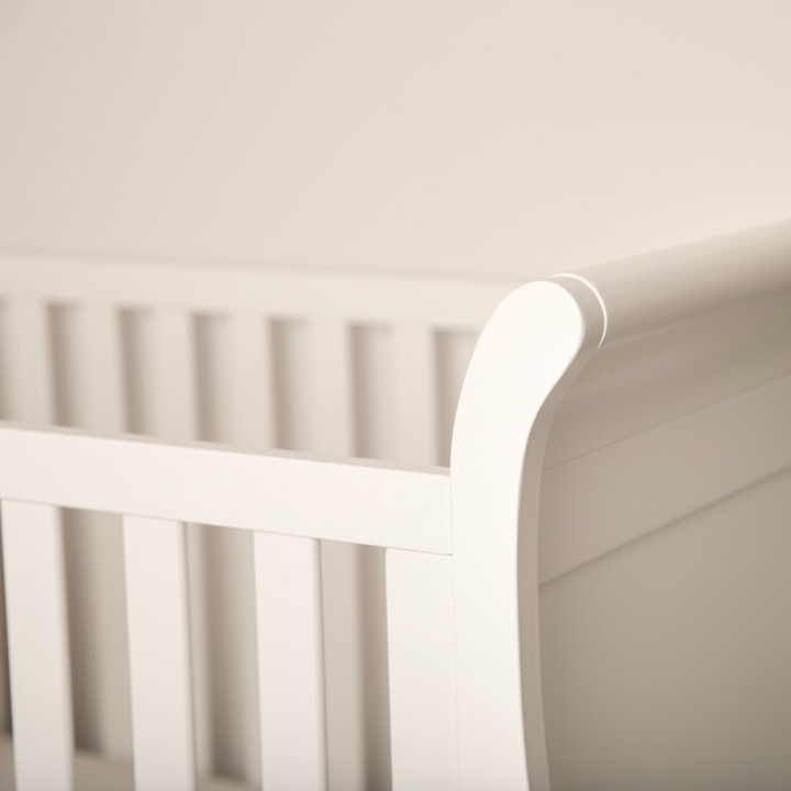 Gaia Baby Leto Cot Bed lifestyle close up image
